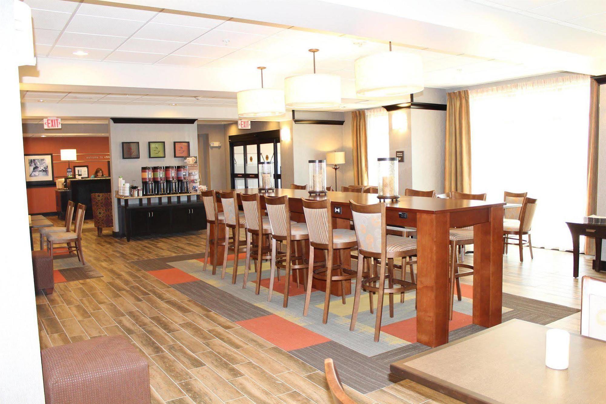 Hampton Inn Chickasha Exterior photo